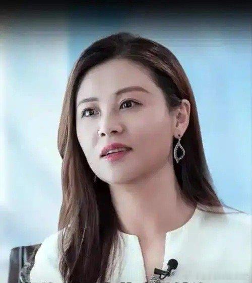 没有后悔药！私募魔女李蓓刚宣布上个月全部清仓了黄金，黄金连续暴涨，接连突破520