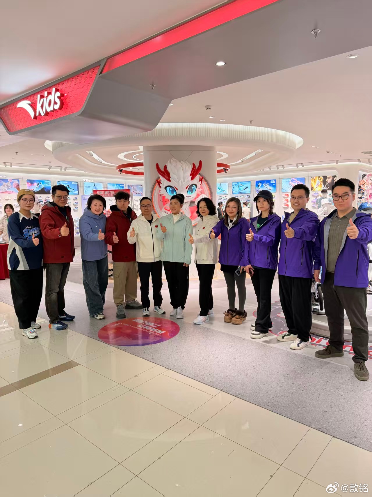 周末偶遇徐梦桃 今天意外惊喜！自由式滑雪空中技巧奥运冠军居然在附近被偶遇！桃子姐