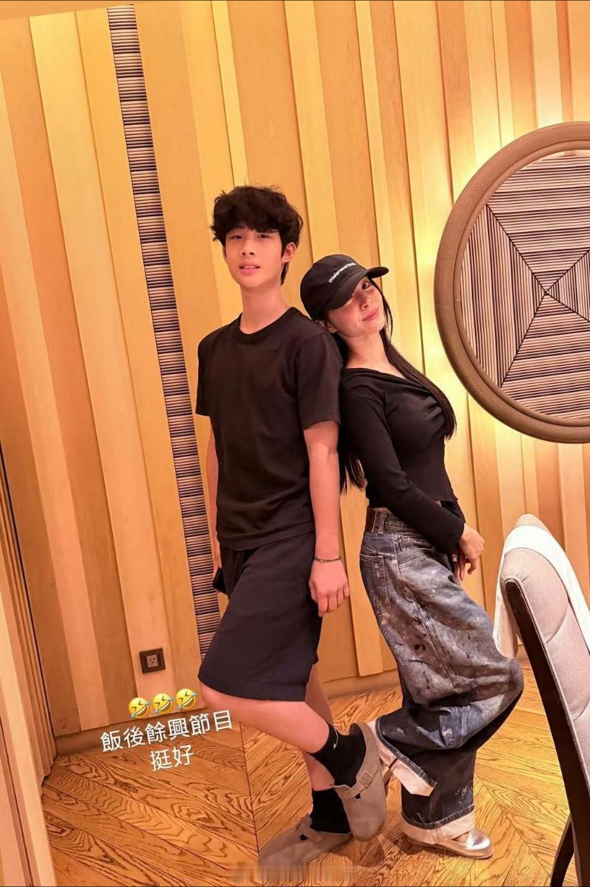 蔡依林晒和外甥合照蔡依林外甥长这么大了 蔡依林晒和外甥合照 