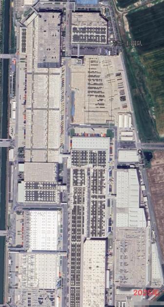 上海特斯拉超级工厂，占地1290亩，当时以市场价的10%卖了特斯拉。并且给特斯拉