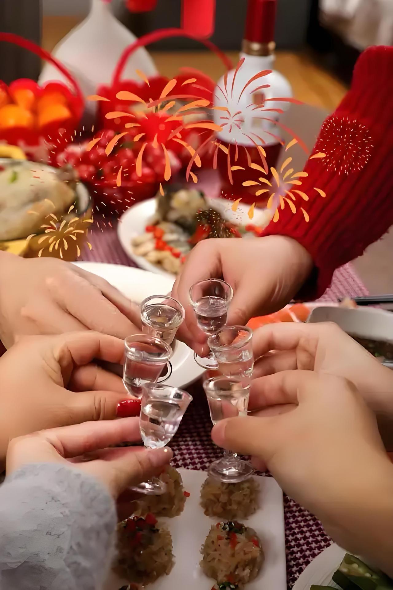 公职人员过年能喝酒吗？

         近年来，公职人员禁酒令像“铁板一块”