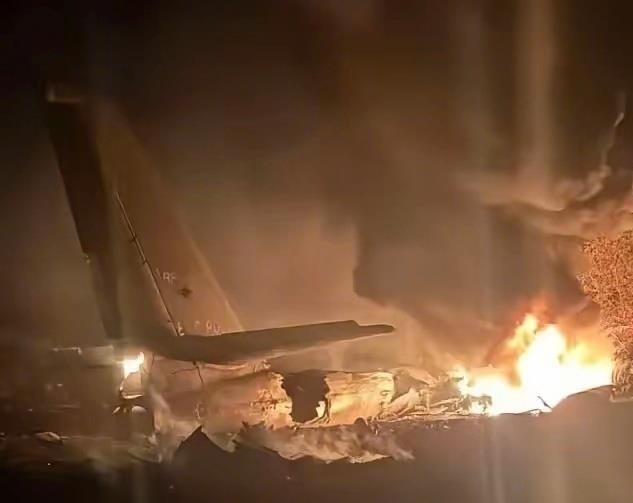 一架图-95MS在阿穆尔州训练时坠毁，机上6人遇难1人重伤，起飞后不久三台发动机