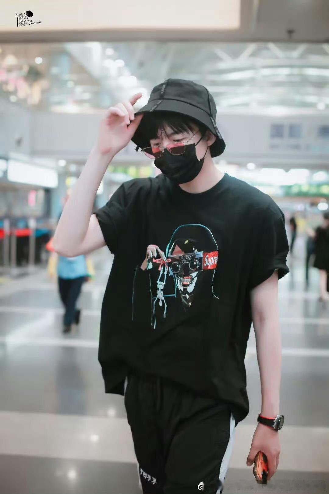 摩登兄弟[超话] 晚安💤刘宇宁！​​​