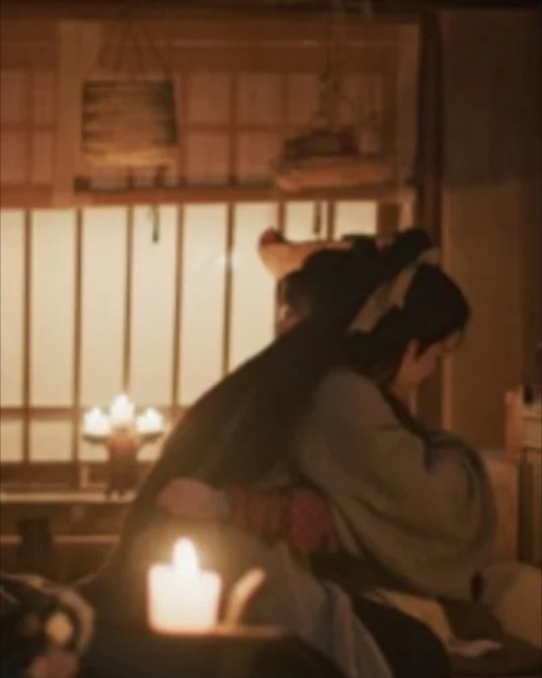 逐玉张凌赫手指抹泪这一下果然张凌赫演戏真的是有自己的思考的！ 