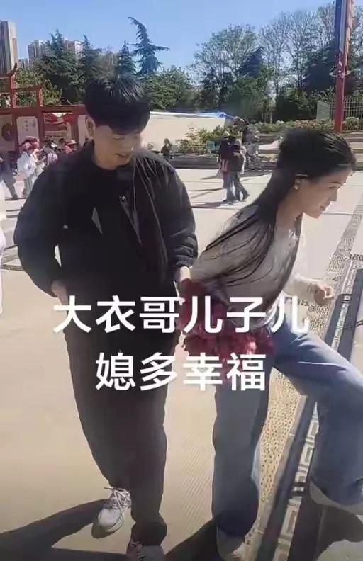 没有对比就没有伤害，陈萌的妈妈爸爸，选择朱晓伟绝对非常有眼光
都说没有对比就没有