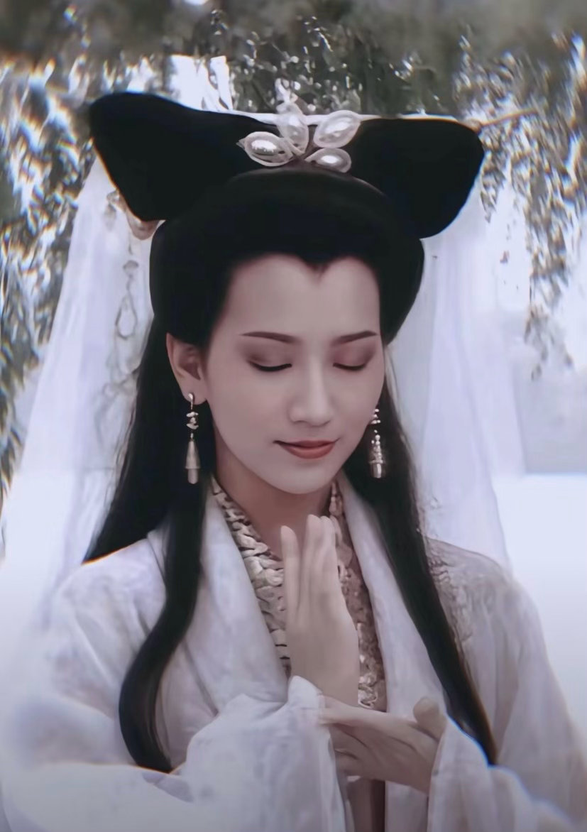 赵雅芝现场再谈白娘子角色赵雅芝回应白娘子角色经久不衰的原因被赵雅芝的回答戳中！白