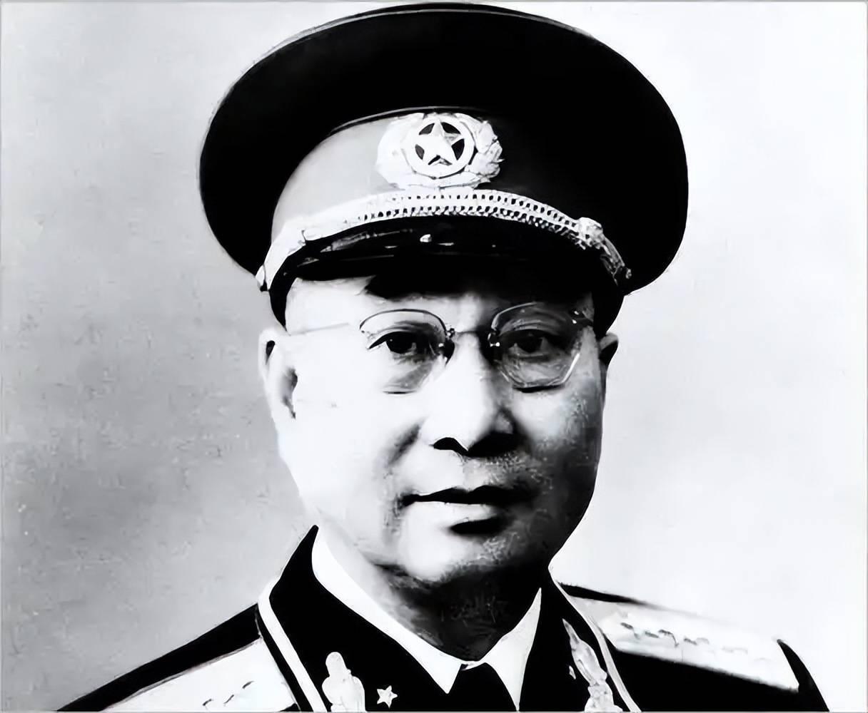 陈赓为何英年早逝？越南名将透露：他从朝鲜回来脸上的伤都没空治。1961年陈赓大将