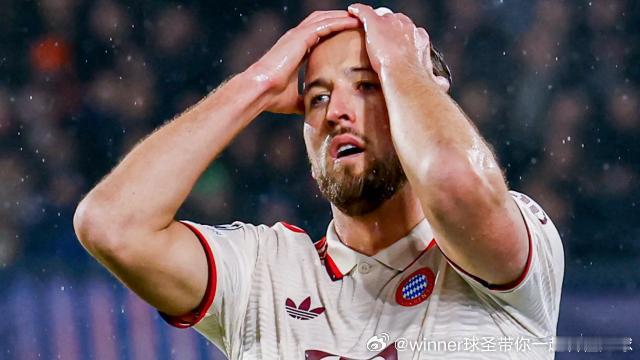 短短4天内，拜仁攻击群将浪射这门“艺术”升华到极致，在射门30比8的情况下却在客