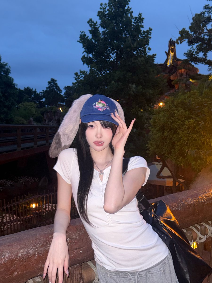 朱迪·霍普斯 出动🐰🚔💨tripleS组合Lynn川上凜