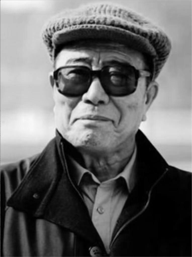 里坡（1928年7月23日—2013年3月31日），原名李庆章，天津宝坻人，八一