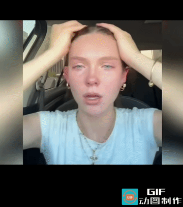 高油价让这个美国姑娘崩溃，在网络上哭诉。

美国姑娘明明很难受，而这位网友还说：