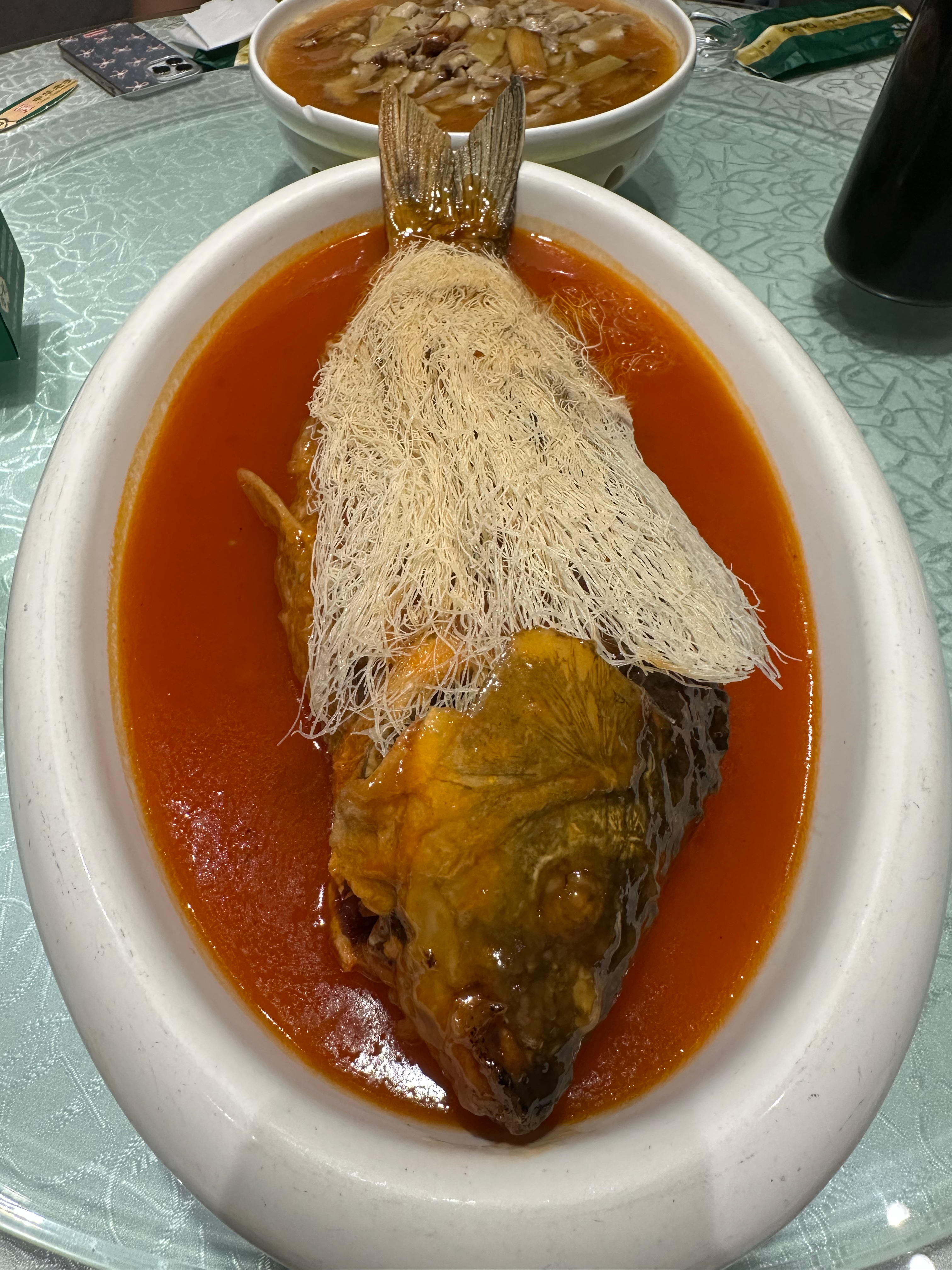 短暂的出差疯狂的进食。客户：请你吃饭怎么样？（以为我会客气一下我：好啊好啊好啊，