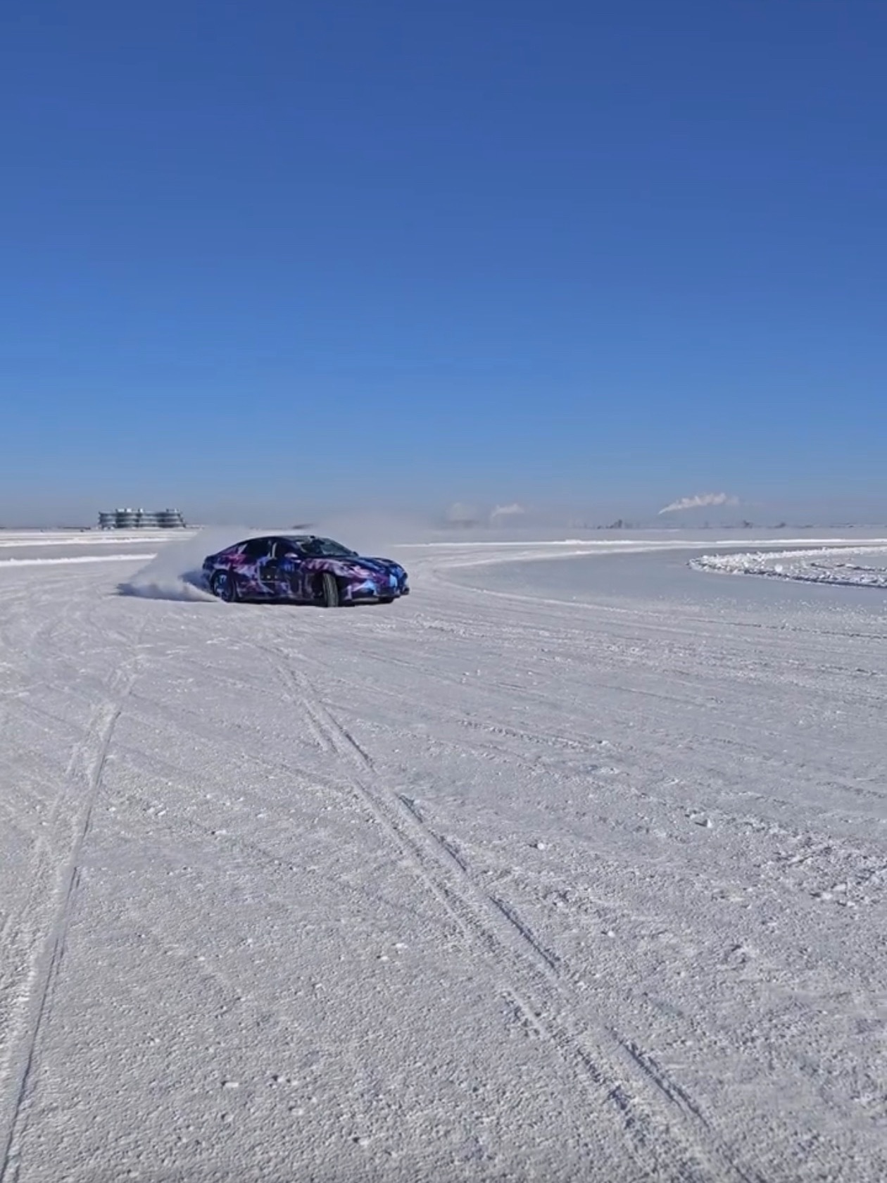 尚界Z7冬测视频曝光 感觉Z7底盘有点东西，冰雪路面操控也很好，大家感受一下！尚