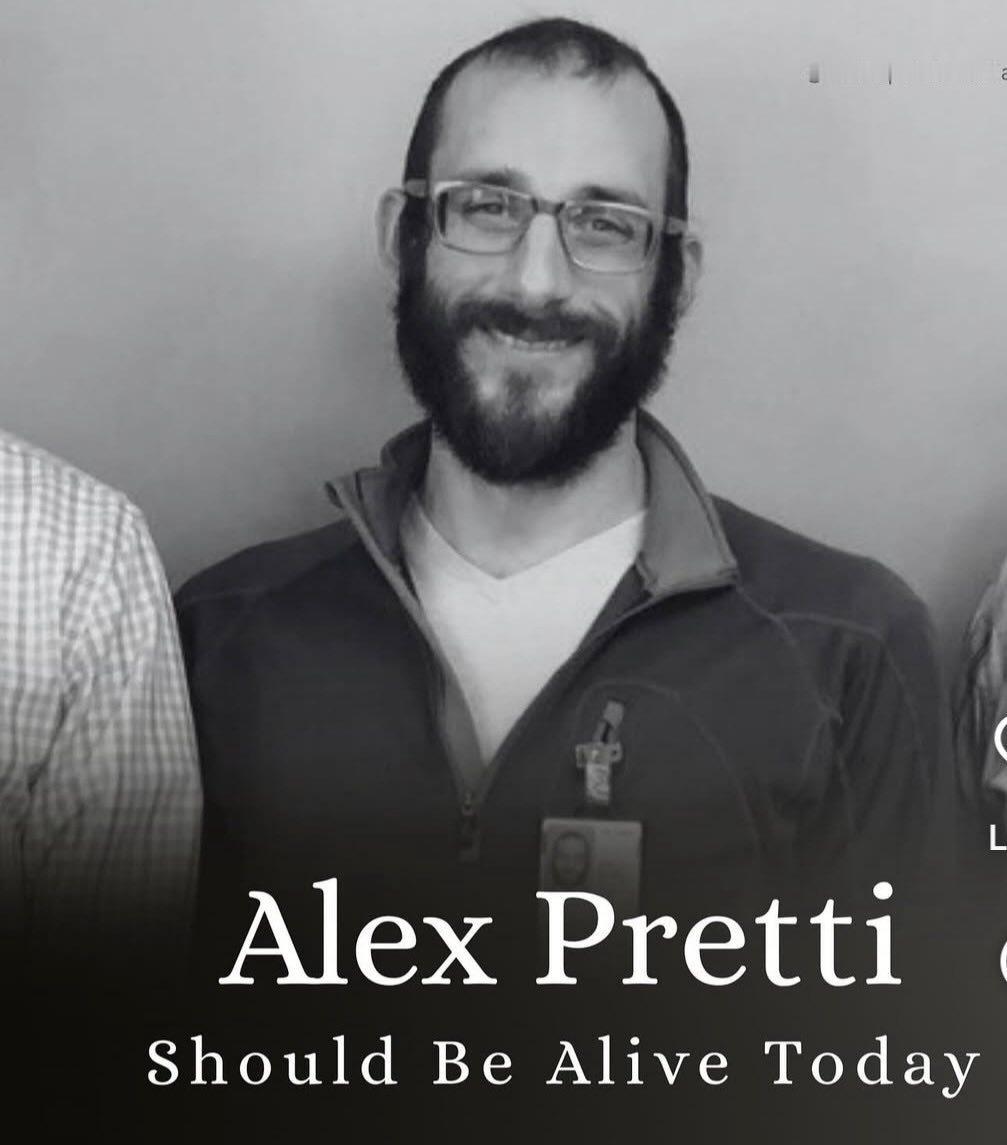 在特朗普政府努力抹黑被联邦特工当街枪杀的普雷蒂时，他的朋友和同事开始反击 纽约时