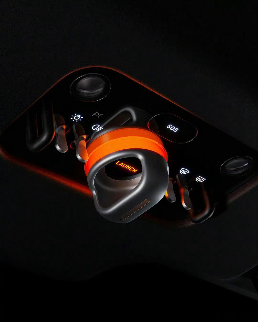 法拉利首款电动跑车定名 Luce，看了内饰图发现保留了大量的实体按键，这点我比较