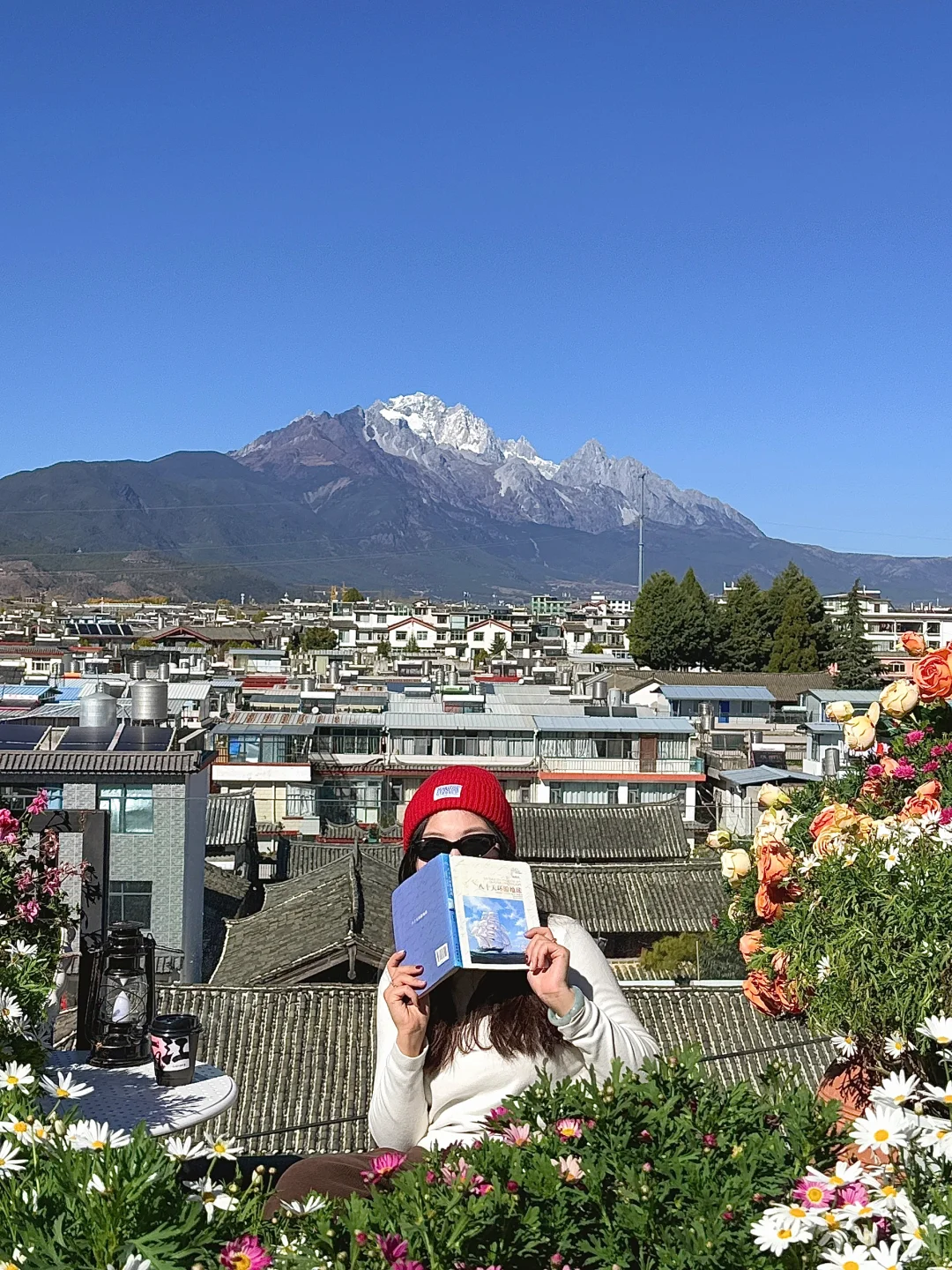 在丽江，能看到玉龙雪山的莫奈花园