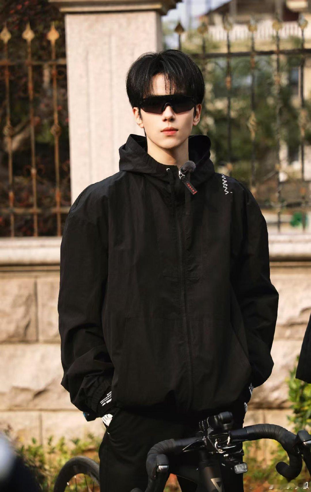 余承恩新型养生  饮料也能养生？余承恩用行动证明！冰箱满载植物饮品，替代蔬菜新潮