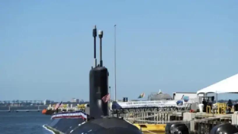 一觉睡醒
 
全网都知道了
 
昨晚起，多 NB 外媒和智库报告刷屏，话题直指“