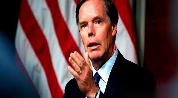 美国那边有点看不懂了。
他们把制裁大棒挥向委内瑞拉，全世界都盯着我们，结果我们没