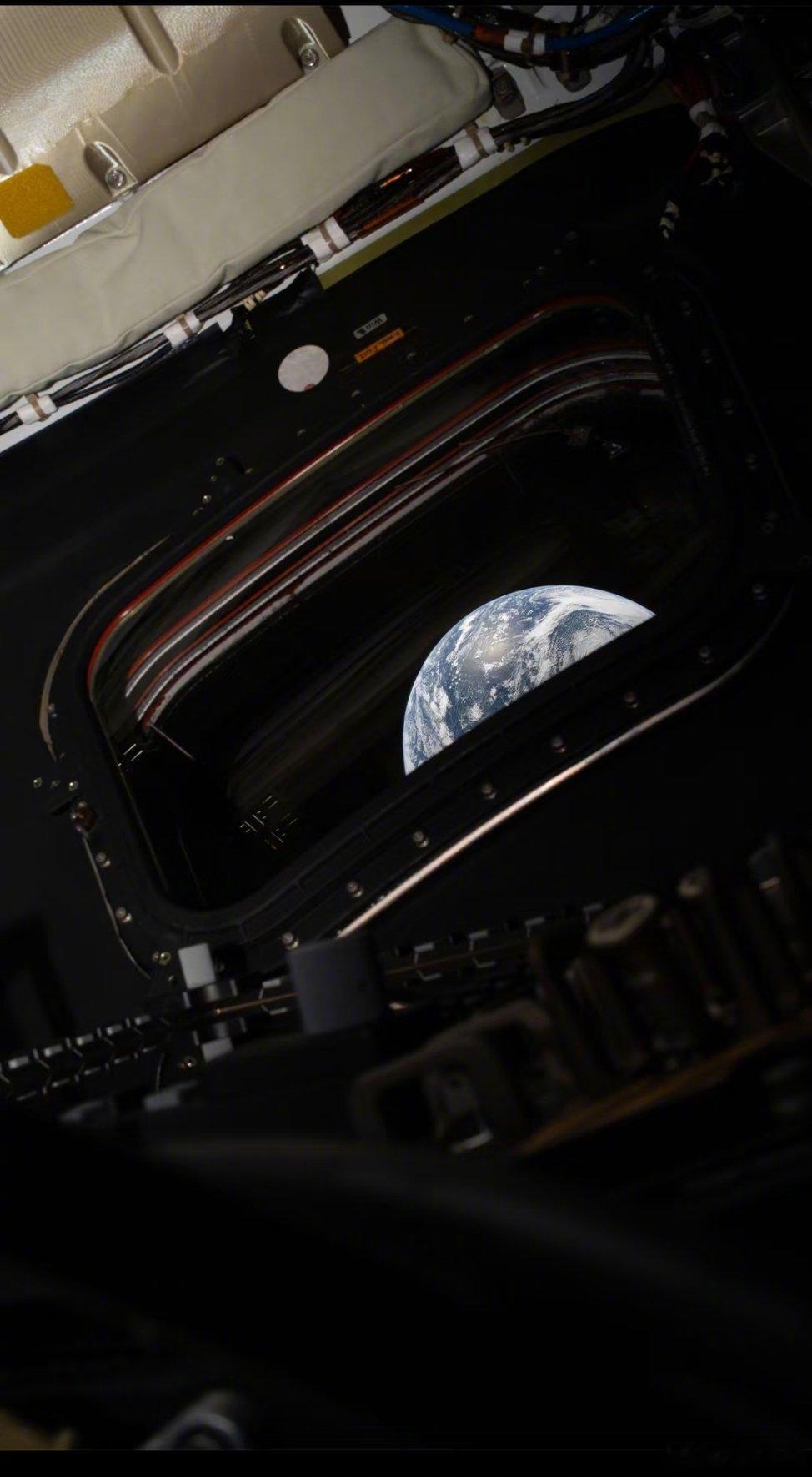 好震撼的视角，怎么不算是一起在太空出片了呢姐妹们✌🏻NASA发布有史以来最清晰