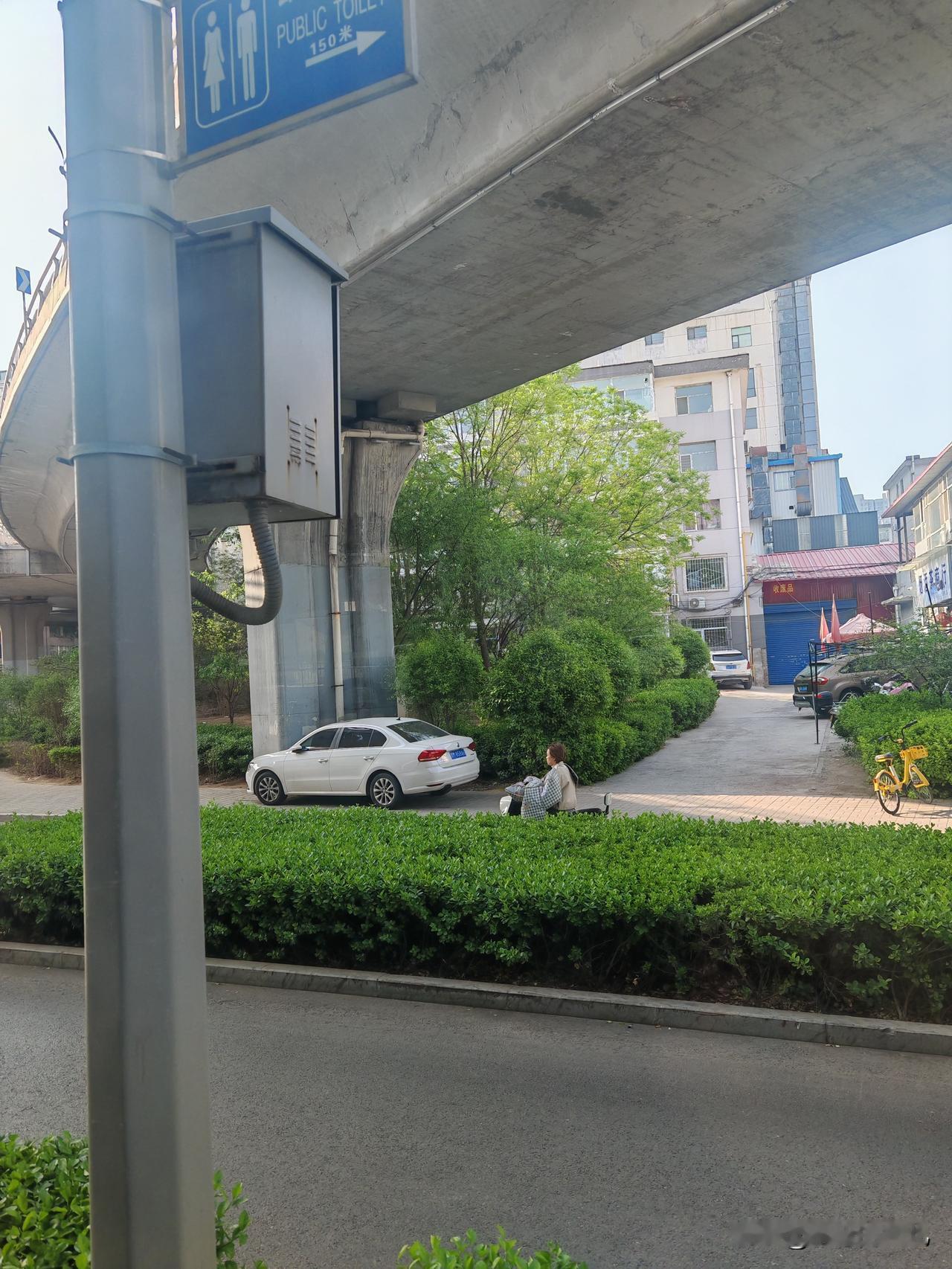 你有多长时间没有发朋友圈了？
我应该有两年多了，
一次朋友圈都没有发过，
发过一