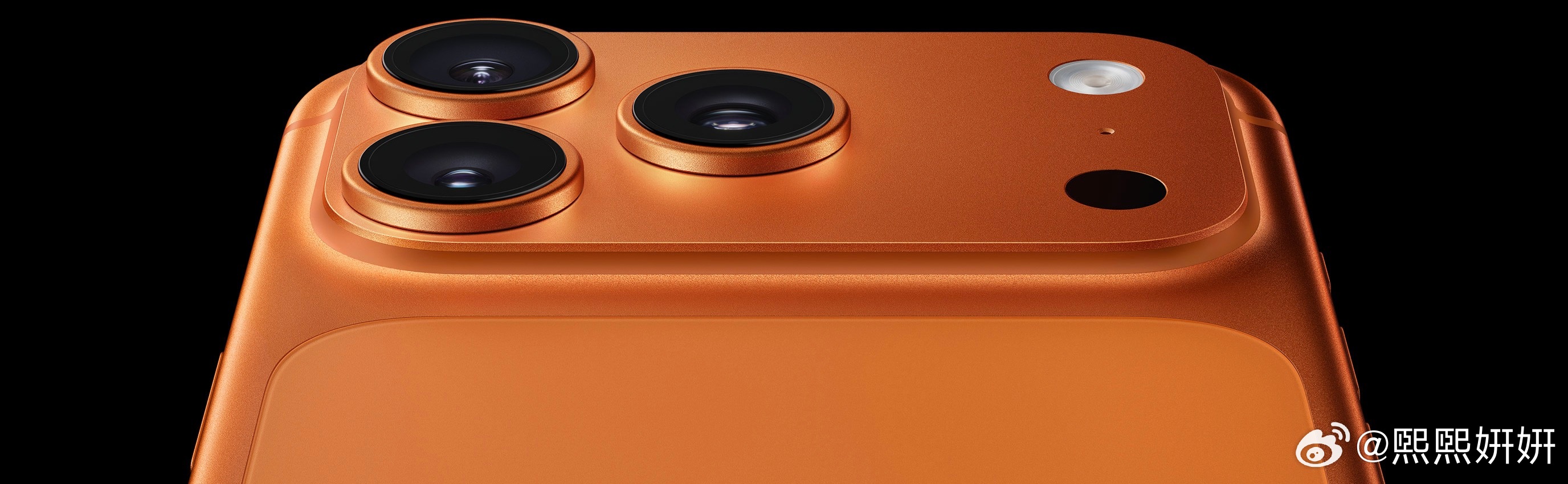 iPhone 17 Pro完成长焦镜头的硬件升级，iPhone 18 Pro将迭