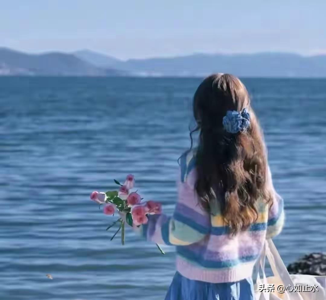 美女大学生回家五连翻车，120频繁上门医生都认脸了

回家本来想躺平吃喝，结果呢