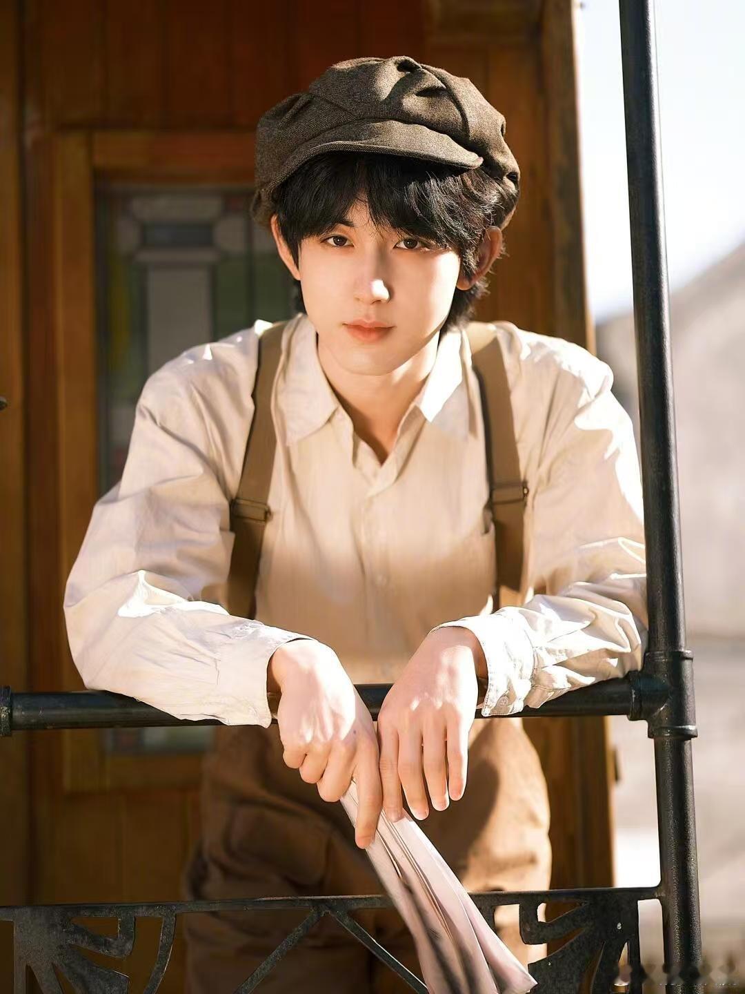 十年热爱不褪色！郭俊辰首场粉丝见面会定档，会跳舞、出单曲、演技还棒的他，现场舞台