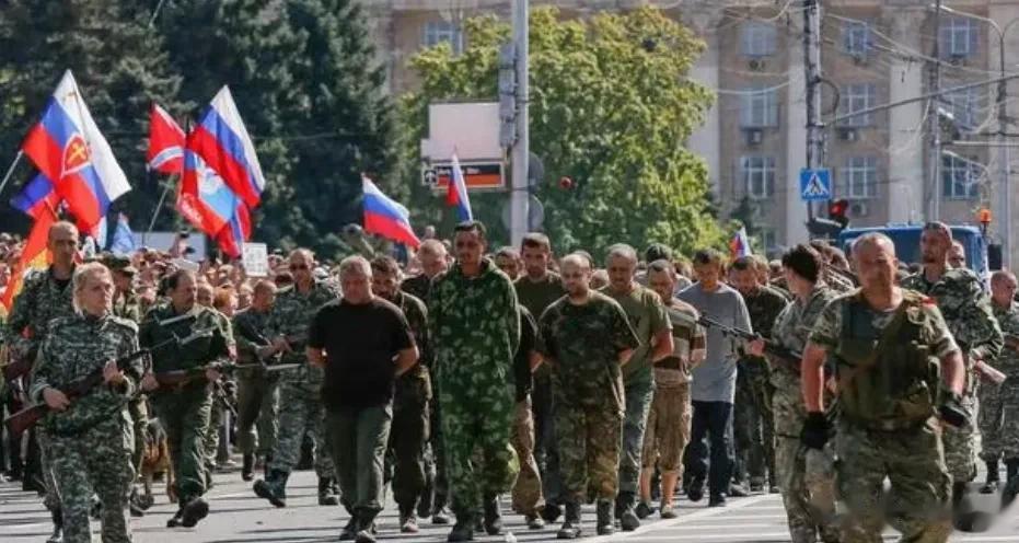 乌克兰危险了，北约31国已蓄势待发，中国使馆发出撤退通告！

根据媒体的报道可知