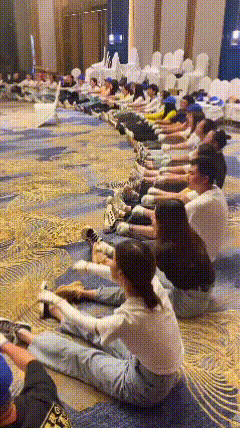 这是不是在洗脑[捂脸]