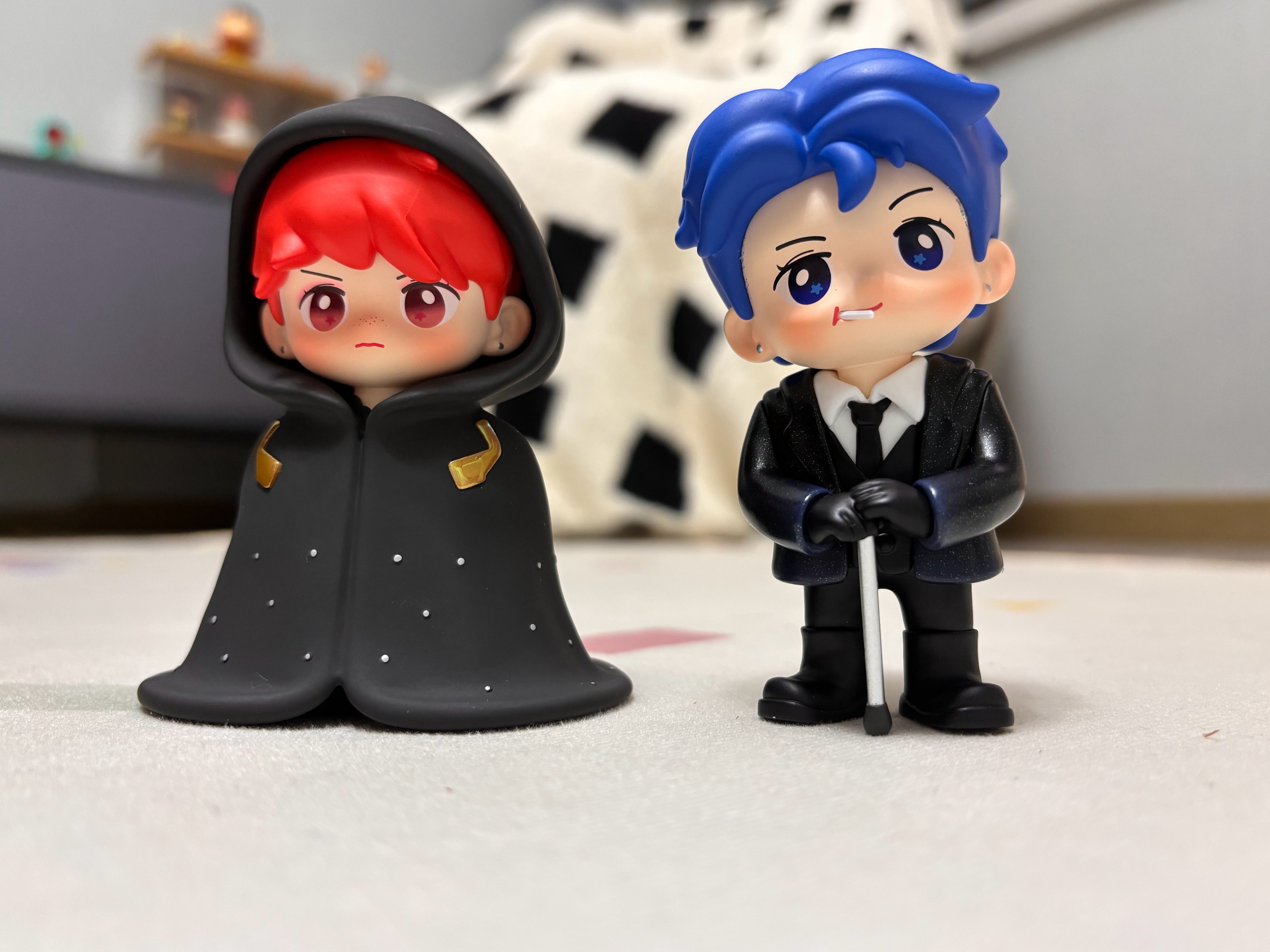 檀健次小盲盒已经到了两个了，质感不错。等后面几个到了，准备找个好天气去遛娃了。想