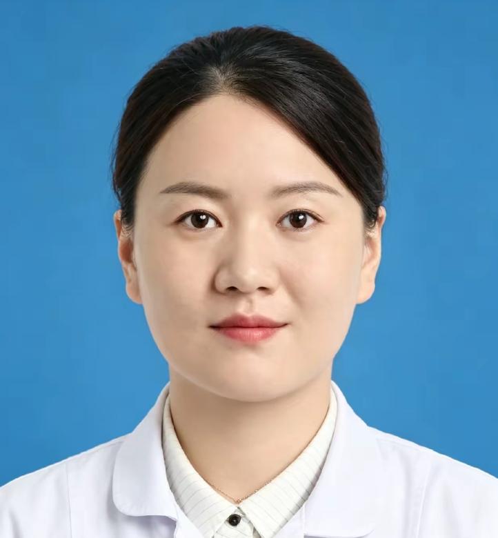让人敬佩！38岁河南女子丧夫后带11个月大幼子和婆婆闯上海，10年坚守成首批长护