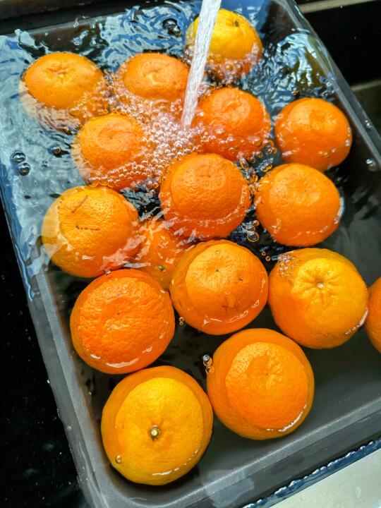 都来分享一个巨丑但是巨好吃的水果吧