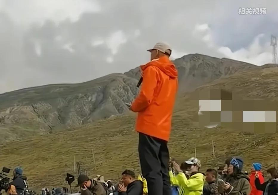 高原烟花秀：五大真相与沉重追问
 
1. 以“环保可降解”为由，项目获当地部门一