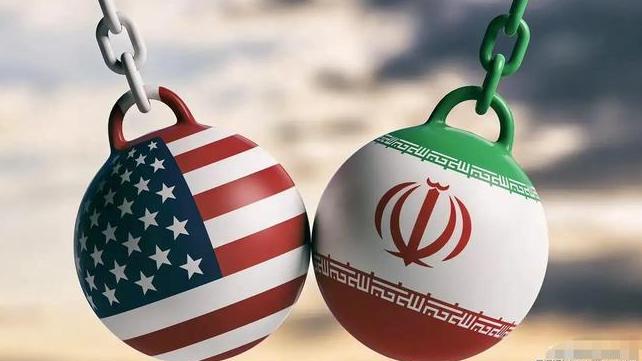 4 月 29 日，美国又加码对伊朗的制裁了，特朗普直接下令，要长期封锁霍尔木兹海