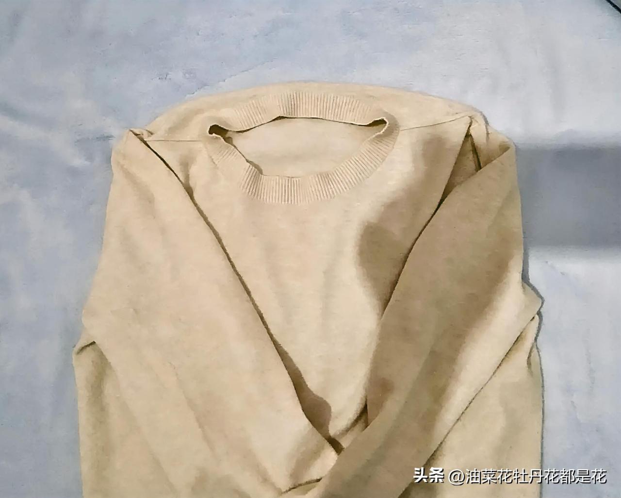 你穿过一根毛线织成的毛衫吗？
前段时间我想买一件薄毛衫，刷到一家店铺，说他家的薄