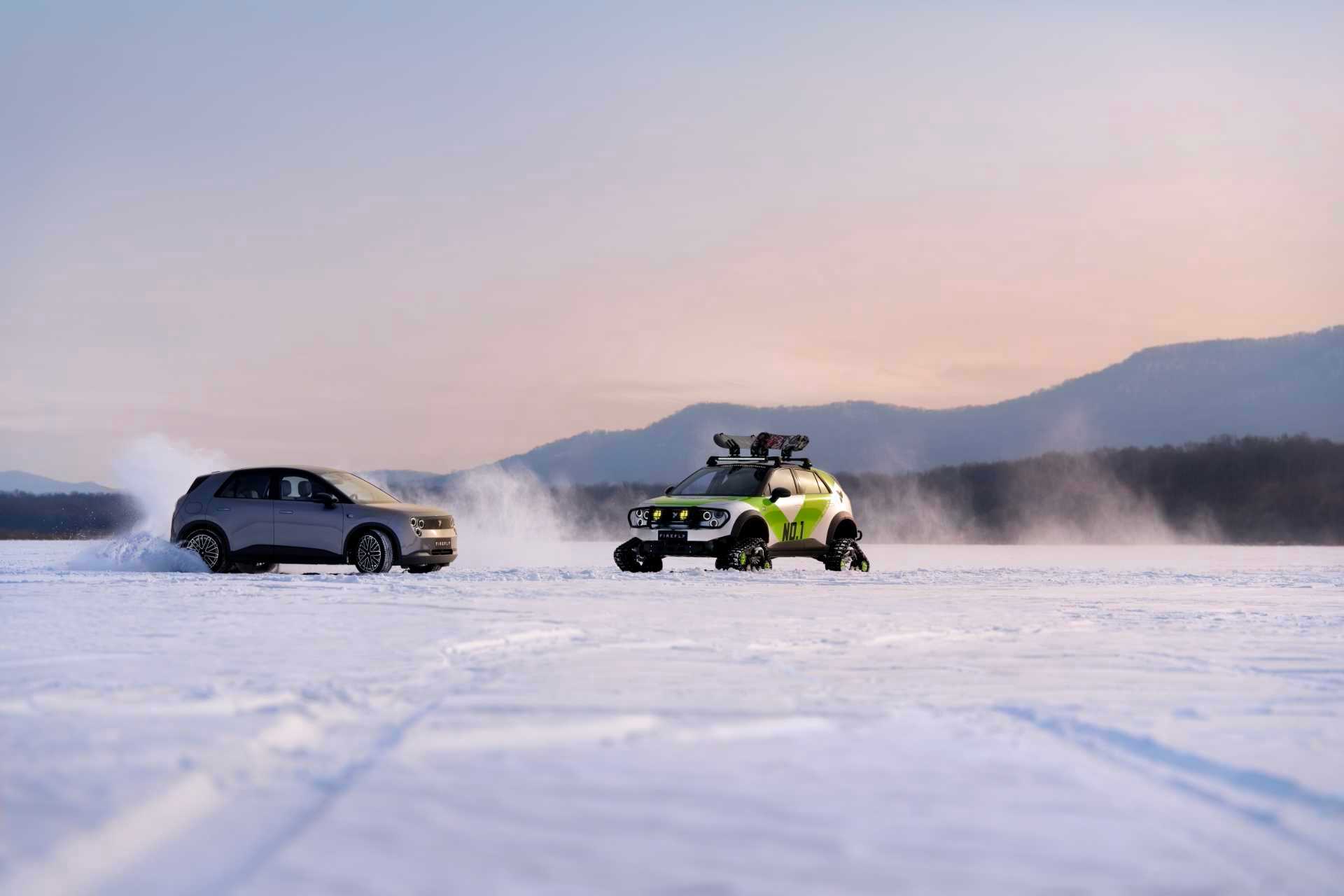 萤火虫新换的“雪地怪兽”皮肤有点猛啊！全地形三角履带轮、车顶雪具架和雪板、PIA