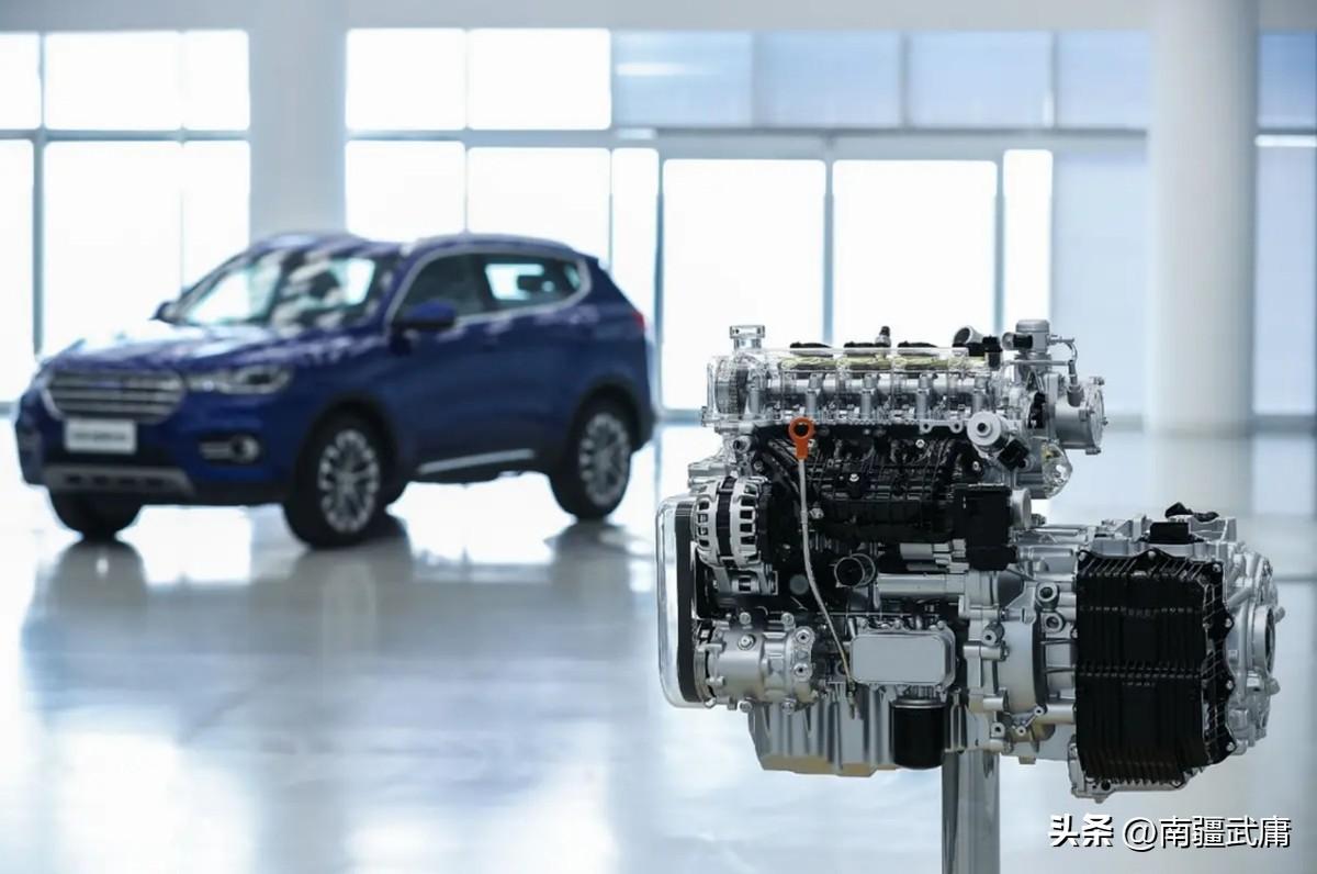 超长寿命电池，终结电动车三大焦虑
 
想买电动车的人，心里都卡着三道坎：怕电池衰