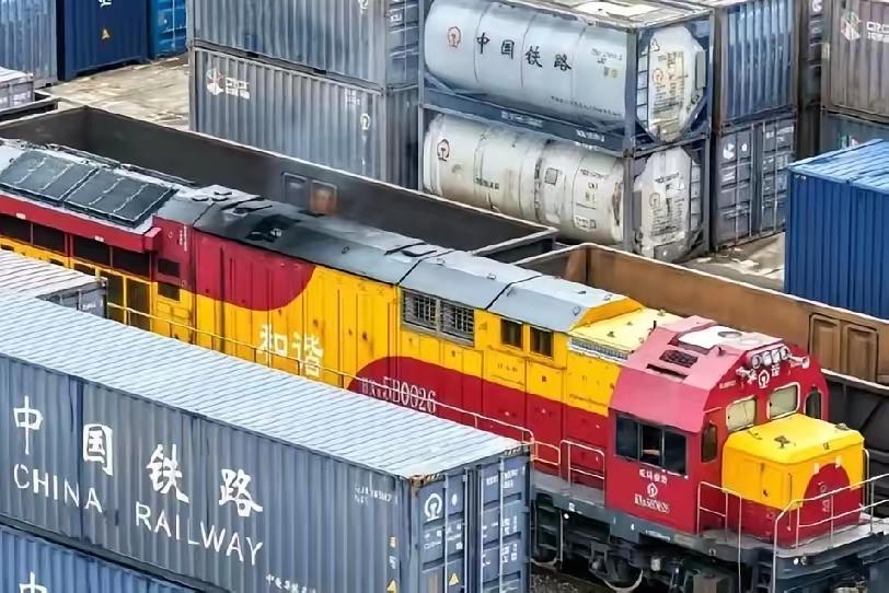 港媒：波兰试图将中欧班列作为政治筹码，迫使中国在俄乌问题上施压俄方

香港《南华