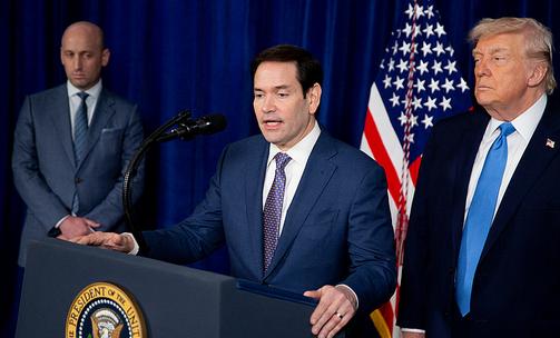 鲁比奥和特朗普商量：先把委内瑞拉干倒，下一个是古巴
 
路透社当天报道称，在对委