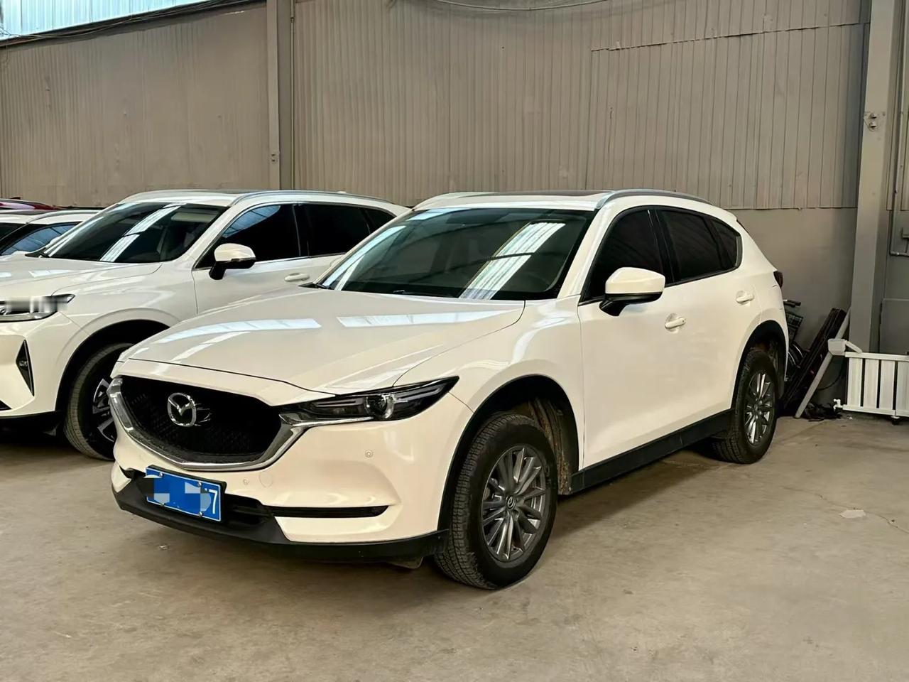 预售，马自达CX5，18年4月，17款2.0智享，带电动尾门，座椅加热，原版原漆