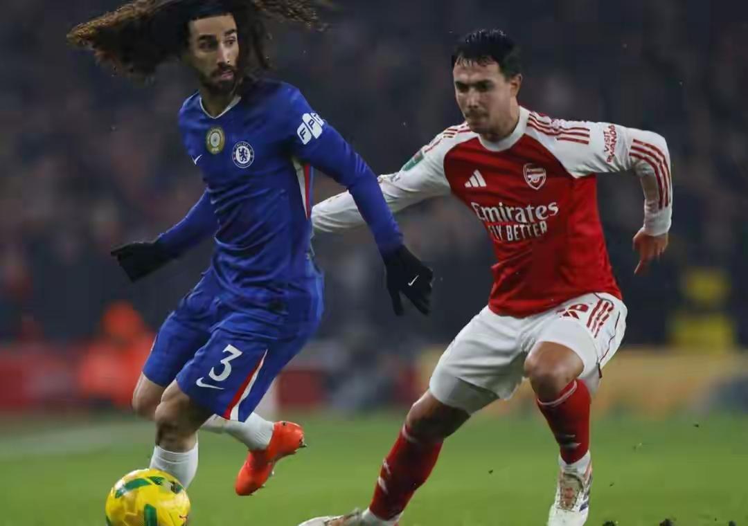 阿森纳今年夺冠机会太多了，谁还敢说阿森纳不是豪门强队……？

欧冠赛场，阿森纳8