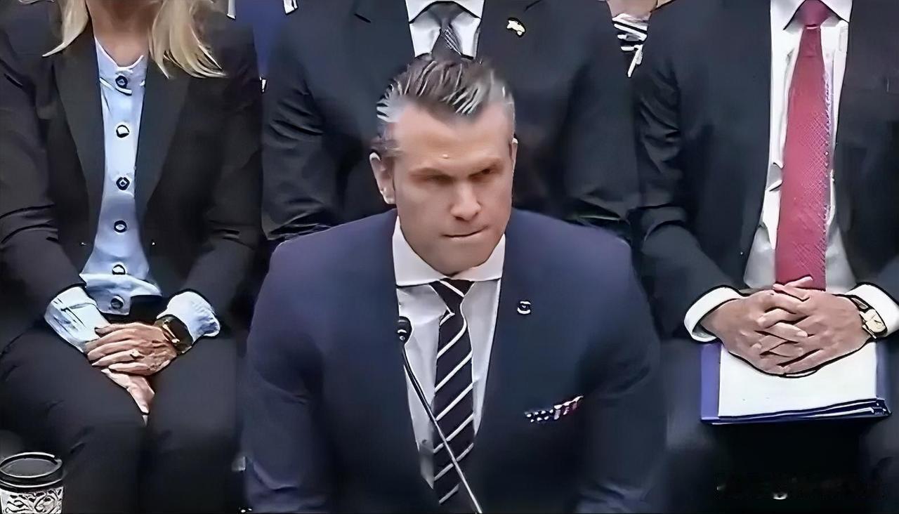 战争部长赫格塞斯：我提出的1.5万亿美元2027财年预算，将扭转拜登政府四年的投