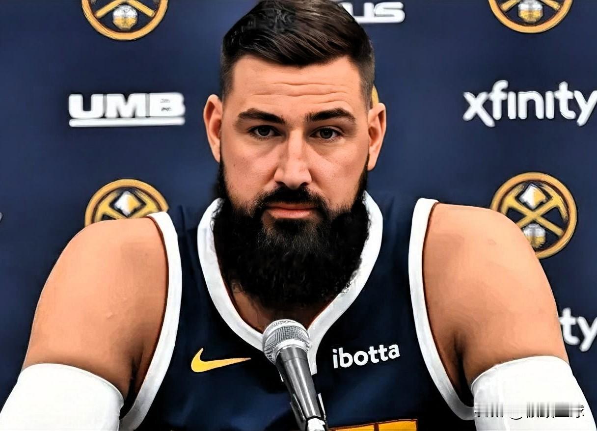 掘金又伤一员大将，真没人打球了！

根据记者Shams的报道，瓦兰丘纳斯在战胜猛