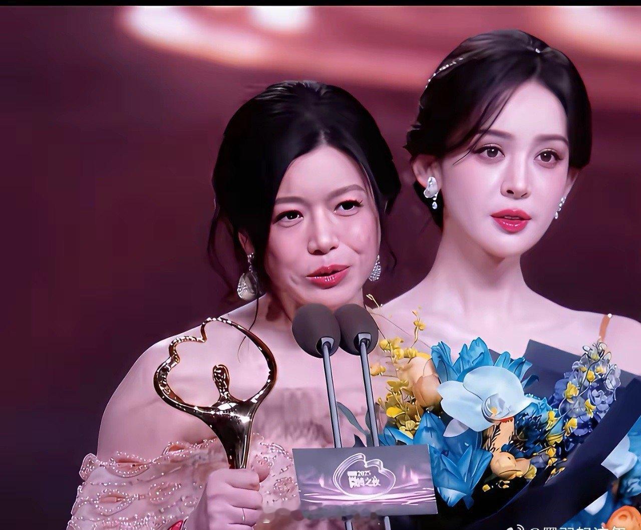 陈妍希和娜扎同框，第一次清晰地看见美女和大美女的区别 
