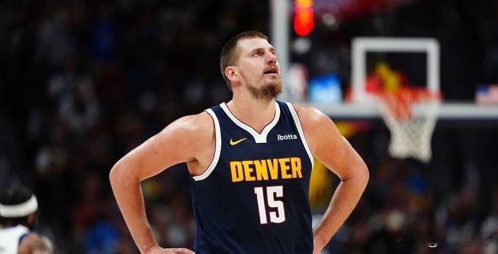 NBA最新MVP榜出炉！约基奇以场均三双数据力压群雄，库里杀入前六
当NBA进入