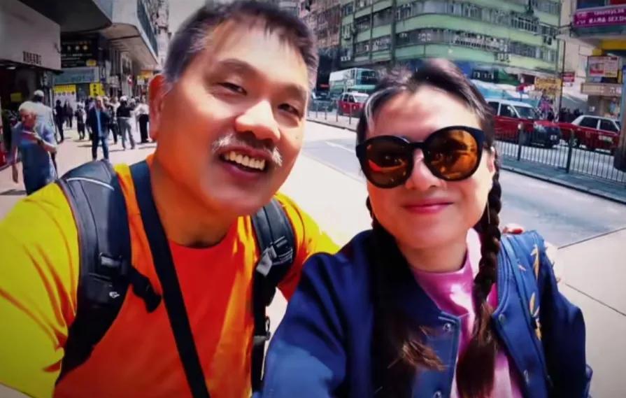 在街头偶遇香港老戏骨，非常面熟，大家还记得他吗？
某网友在个人社交账号上分享了在