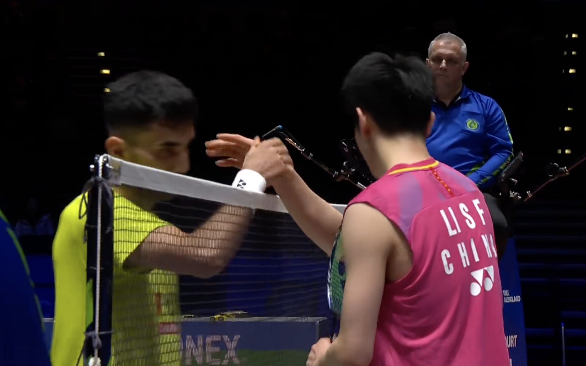 李诗沣🇨🇳 13-21、16-21 🇮🇳拉克什亚国羽男单止步全英8强20