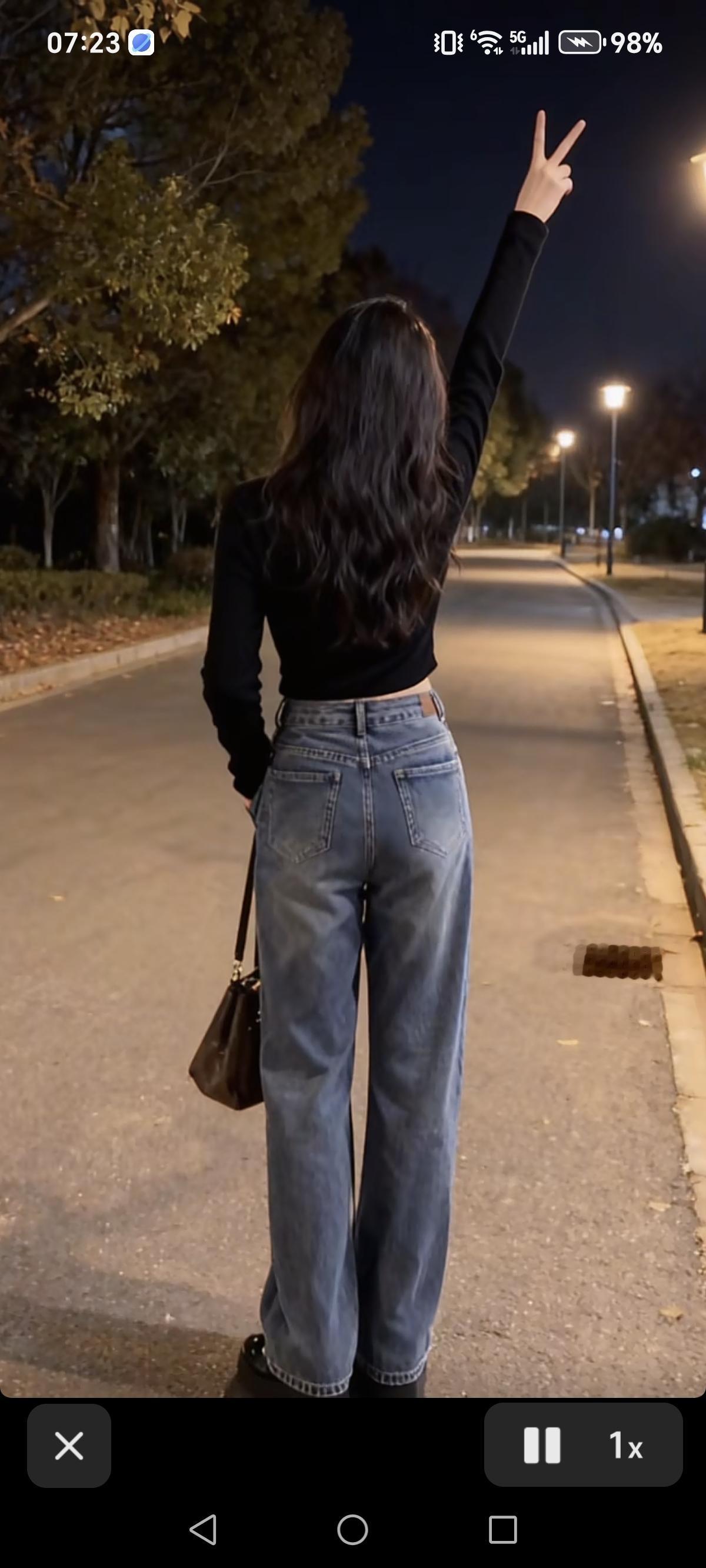 穷人，富人，你应该嫁给谁？网友有说，你应该嫁给有100块，但愿意将100块全部给