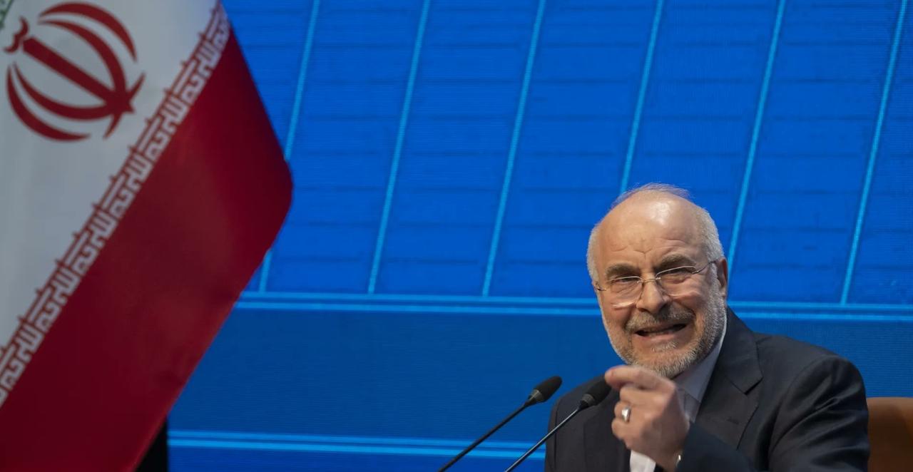 伊朗一眼看穿美国假谈判真备战，卡利巴夫放话：美军敢登陆就歼灭，导弹已就位。

伊